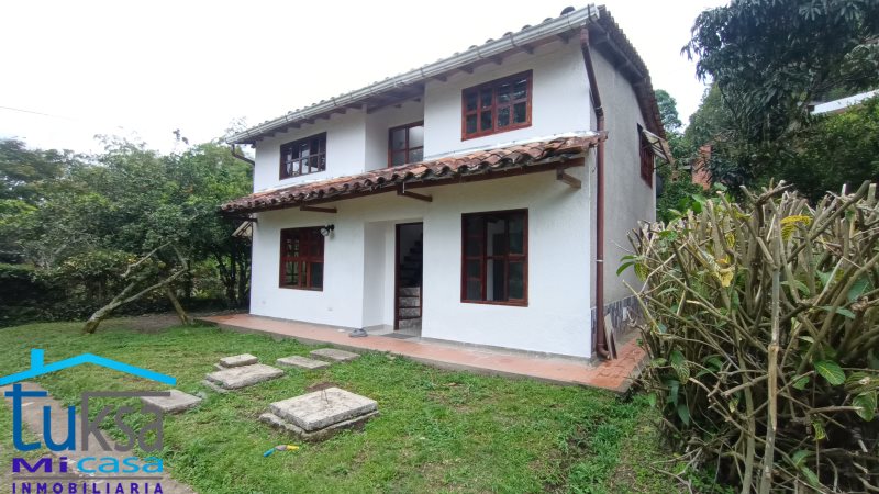Casa-Finca en Arriendo en Vereda Guayabo
